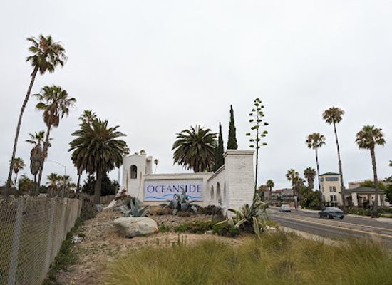 california/oceanside/landmark/oceanside-street-sign