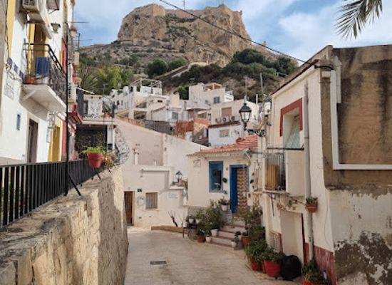 spain/alicante/landmark/hermandad-de-la-santa-cruz-de-alicante