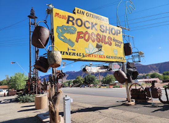 utah/moab/landmark/moab-rock-shop