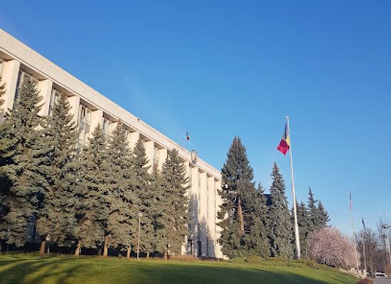 moldova/codru-national-park/landmark/the-great-national-assembly-square
