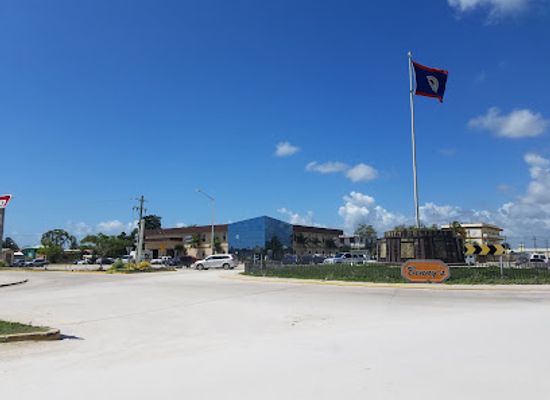 belize/northern-belize/landmark/chetumal-street-roundabout