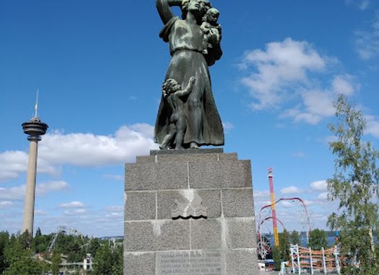 finland/tampere/landmark/memorial-of-the-shipwreck-of-steamboat-kuru