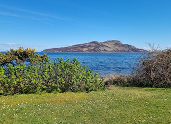 united-kingdom/isle-of-arran/landmark/wee-al-s-bench