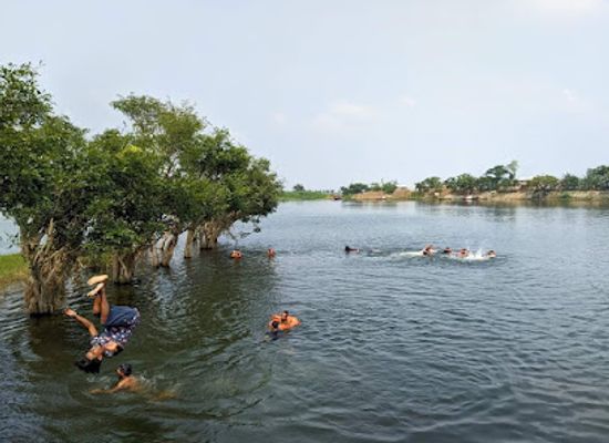 bangladesh/tanguar-haor/landmark/tanguar-haor-tour-package