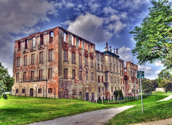 germany/anhalt/landmark/zerbst-castle