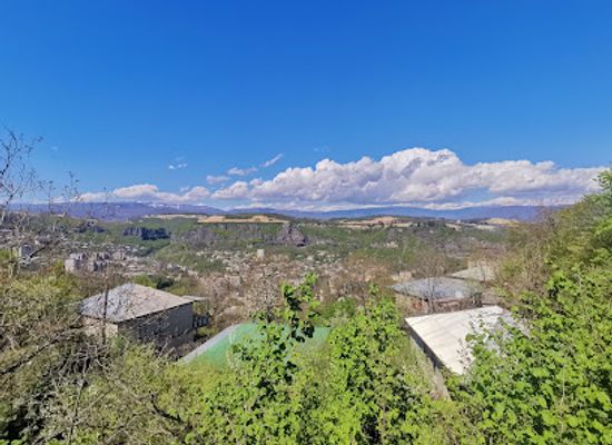 georgia/racha-lechkhumi-and-kvemo-svaneti/landmark/former-pioneer-palace