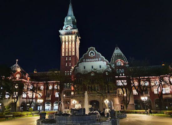 serbia/subotica/landmark/blue-fountain