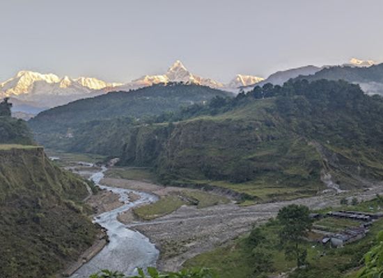 nepal/pokhara-valley/landmark/banyan-resting-chautari
