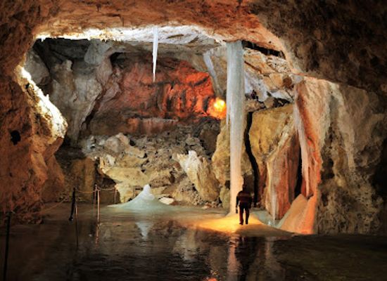 slovenia/coastal-karst/landmark/snow-cave-raduha