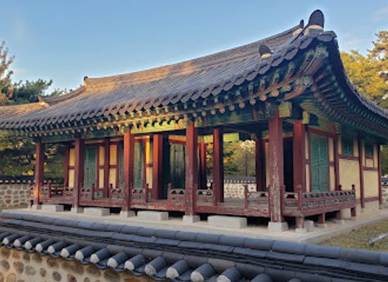 south-korea/suwon/landmark/manseok-park