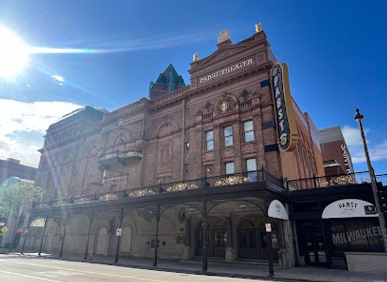 wisconsin/southern-wisconsin/landmark/wisconsin-state-historical-marker-309-pabst-theater