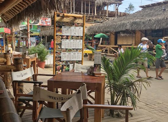 ecuador/montanita-beach/landmark/tiki-limbo