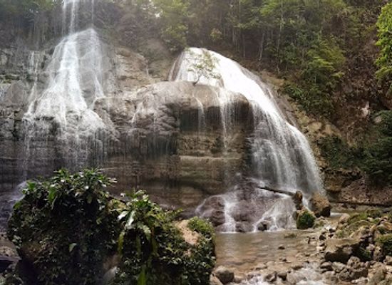 indonesia/highlands-papua/landmark/karmon-waterfall