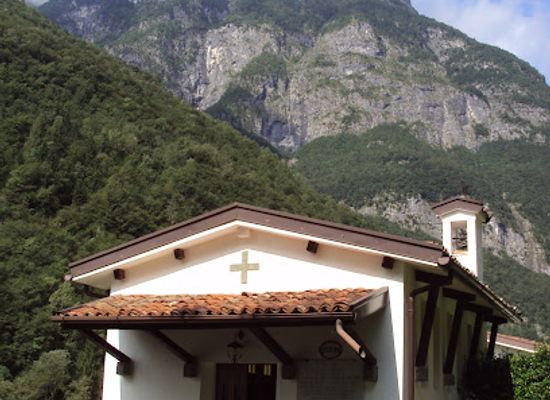 italy/veneto/landmark/soffia-waterfall