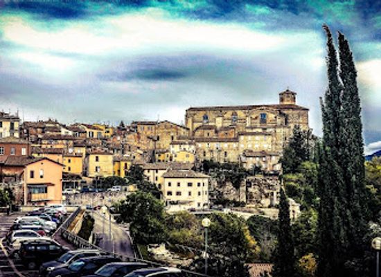 italy/perugia/landmark/post