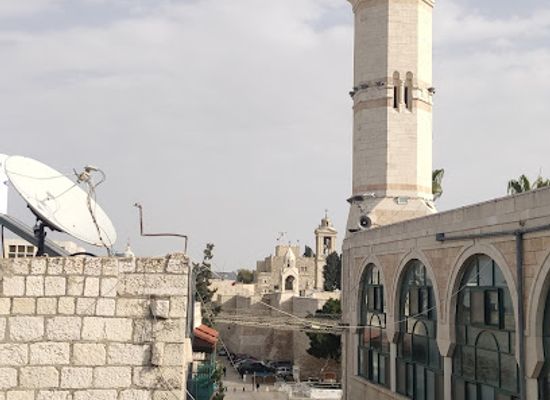israel/bethlehem/landmark/bethlehem-walking