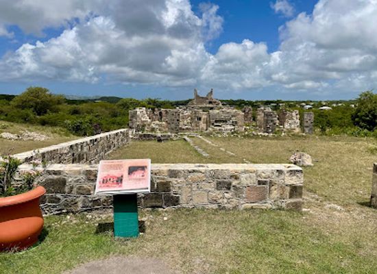 antigua-and-barbuda/hell-s-gate/landmark/betty-s-hope-historic-sugar-plantation