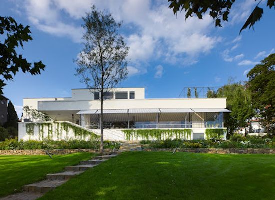 czechia/brno/landmark/villa-tugendhat