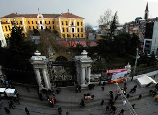 turkiye/marmara-region/landmark/galatasaray-meydani