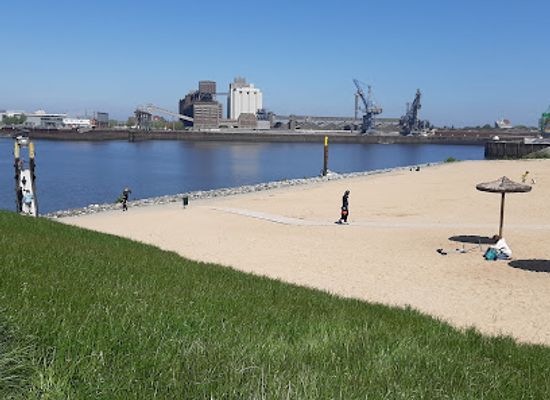 germany/bremen/uberseestadt/landmark/waller-sand