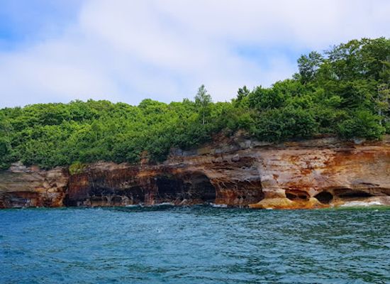 michigan/northern-michigan/landmark/kitch-iti-kipi