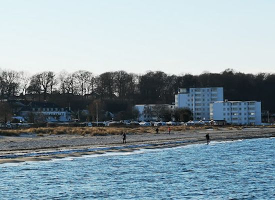 denmark/helsingor/attraction/gummistranden