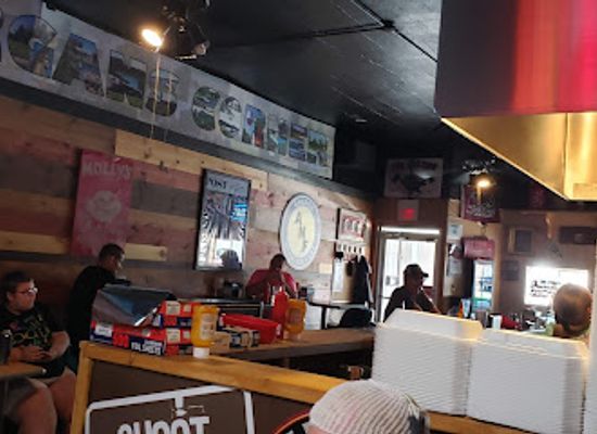 iowa/ottumwa/landmark/morgan-s-corner-bar-grill