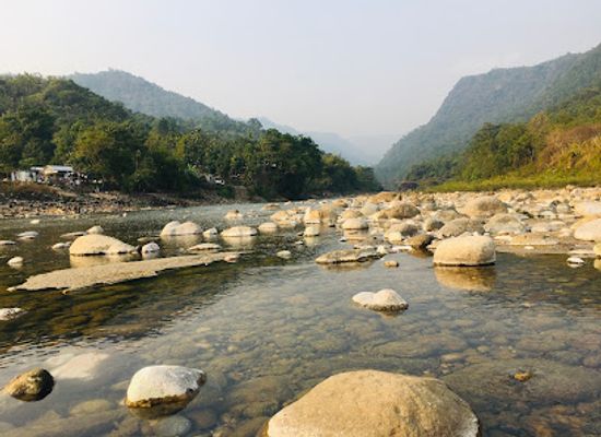 bangladesh/jaflong/landmark/bisanakandi-tourist-spot