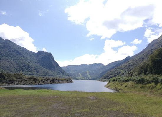 ecuador/southeast-oriente/landmark/laguna-papallacta