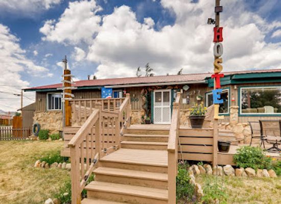 colorado/leadville/landmark/inn-the-clouds-hostel-inn