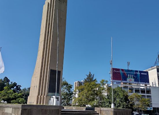 guatemala/guatemala-city/zona-13/landmark/plaza-obelisco