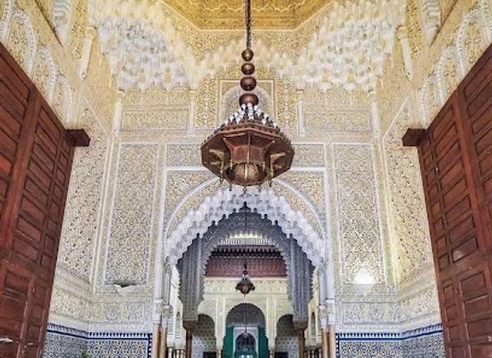morocco/zemmour/landmark/medina-mall-marrakech-shopping-center-artisanal
