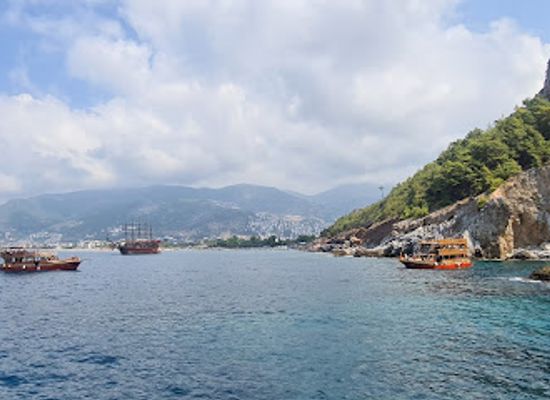 turkiye/alanya/landmark/dolphin