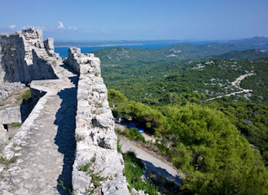 croatia/lika/landmark/fort-saint-michael