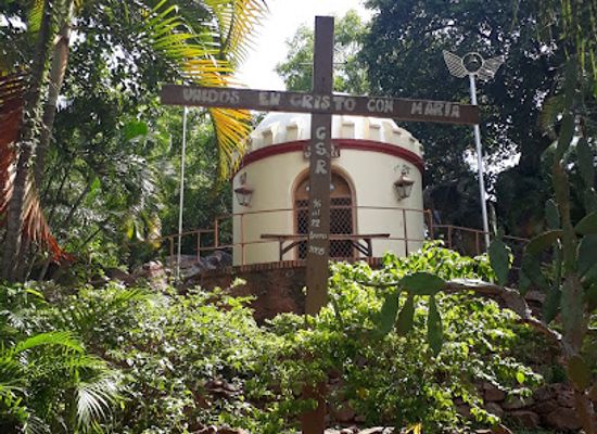 paraguay/aregua/landmark/mirador-ita-o-aregua