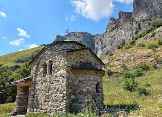 bulgaria/stara-planina/landmark/rayskoto-praskalo-waterfall