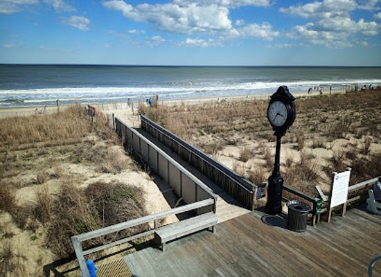 delaware/bethany-beach/landmark/bethany-beach-town-clock