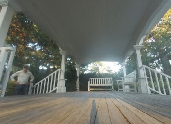 nebraska/lincoln/university-place/landmark/perin-porch