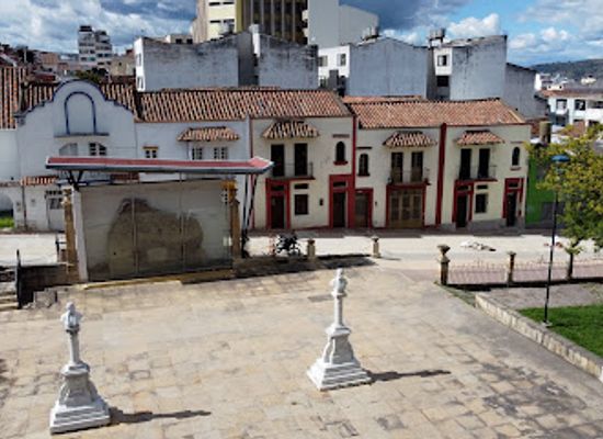 colombia/tunja/landmark/paredon-de-los-martires