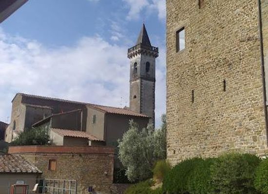 italy/tuscany/landmark/piazza-dei-conti-guidi
