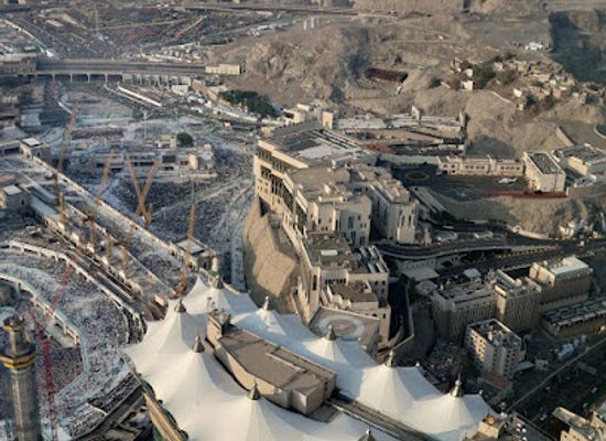 saudi-arabia/mecca/landmark/the-clock-towers