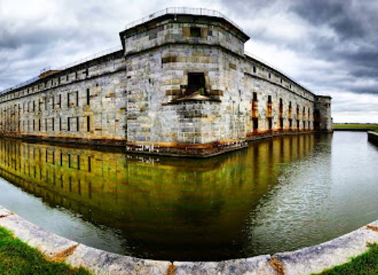delaware/the-coastal-plain/landmark/fort-delaware-state-park