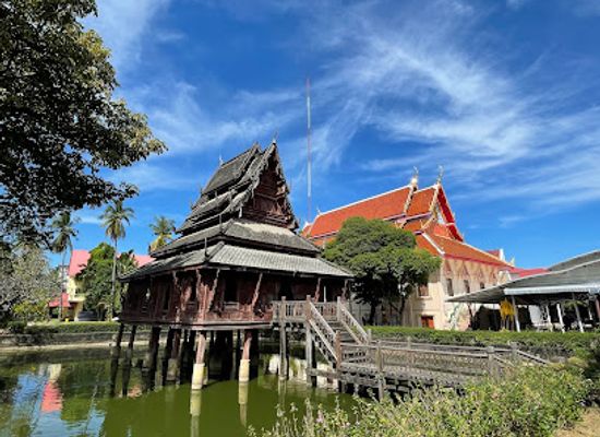 thailand/ubon-ratchathani/landmark/wat-thung-si-mueang
