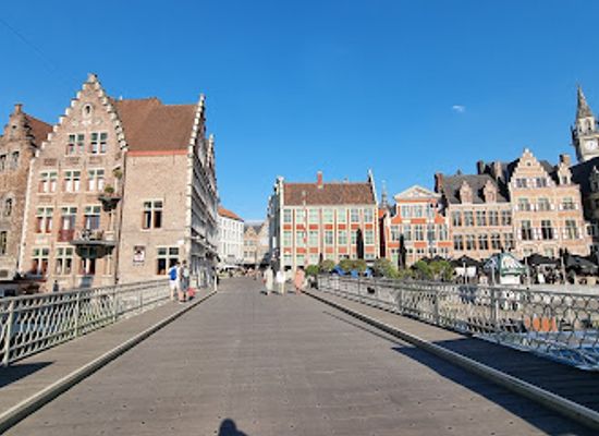 belgium/ghent/graslei-and-korenlei/landmark/grasbrug