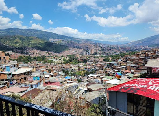 colombia/medellin/landmark/comuna-13