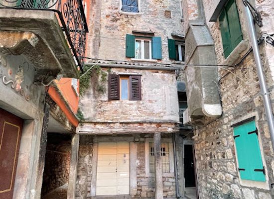 croatia/rovinj/landmark/church-of-st-benedict