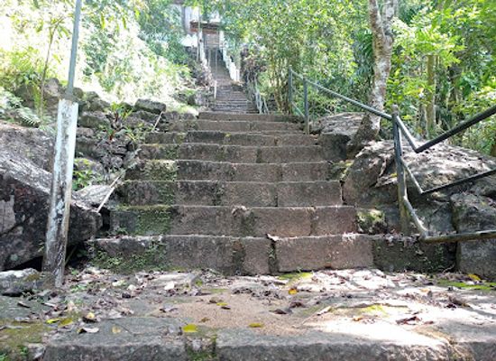 sri-lanka/ratnapura/landmark/cave
