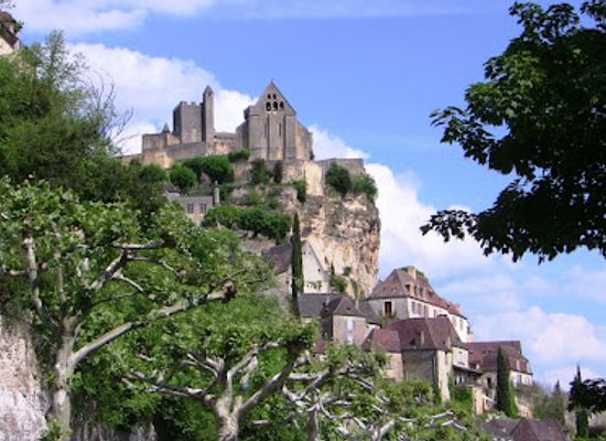 france/aquitaine/landmark/chateau-de-beynac