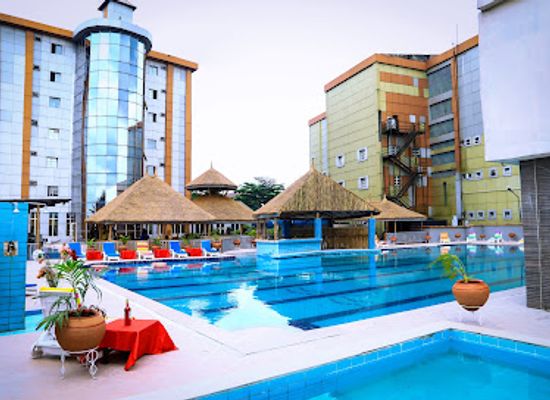 nigeria/warri/landmark/signatious-hotel-suites-wado-city