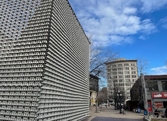 canada/winnipeg/exchange-district/landmark/old-market-square